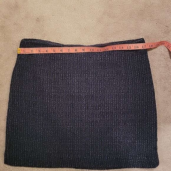 Theory blue/black tweed skirt   - Picture 3 of 9